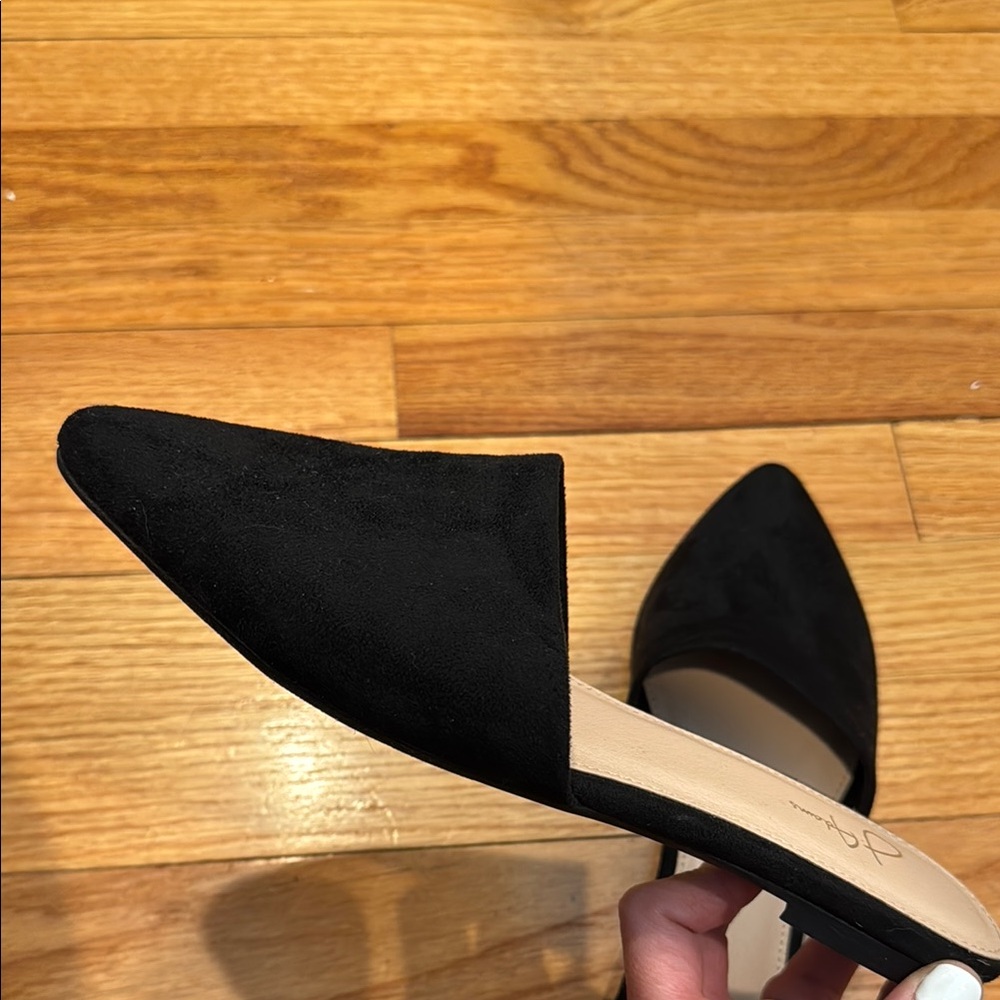 Black Suede Mules Sleek Minimalist Design - Picture 3 of 4